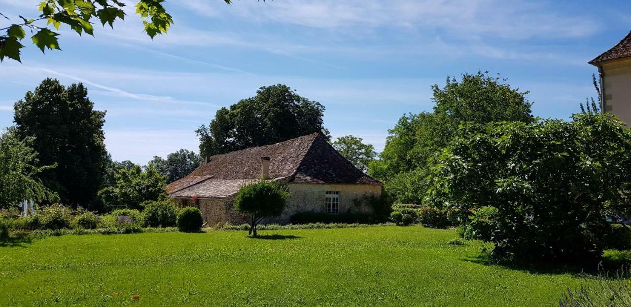 Chateau Le Tour - Chambres D'Hotes Faux  Exteriér fotografie